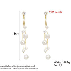 DAINTY PEARL EARRINGS SPARKLES