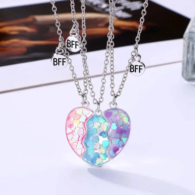 EXQUISITE BFF NECKLACE SET SPARKLES