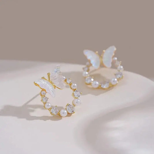 BUTTERFLY FAUX PEARL STUDS SPARKLES