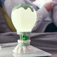 ADORABLE HOT AIR BALLOON LAMP