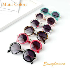 BEAUTIFUL CHIC SUNGLASSES