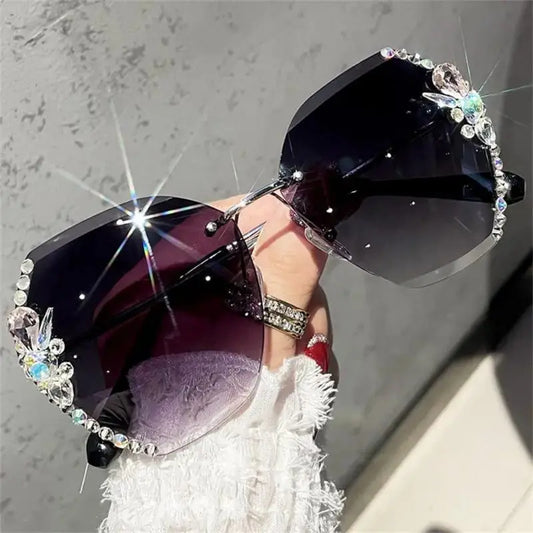 LUXURIOUS CLASSIC RHINESTONE SUNGLASSES SPARKLES