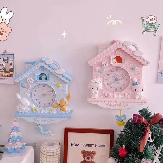 BEAUTIFUL HOUSE CLOCK SPARKLES