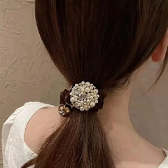 TRENDING SCRUNCHIE SPARKLES