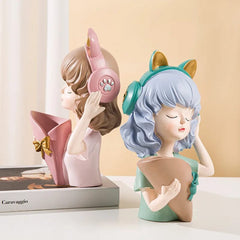 EXQUISITE DOLL VASE DECOR