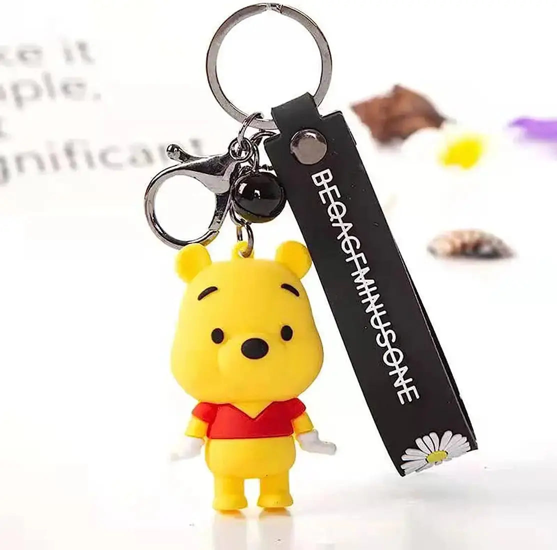 WINNIE THE POOH KEYCHAIN SPARKLES