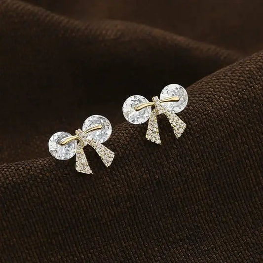 EQUISITE BOW STUDS SPARKLES