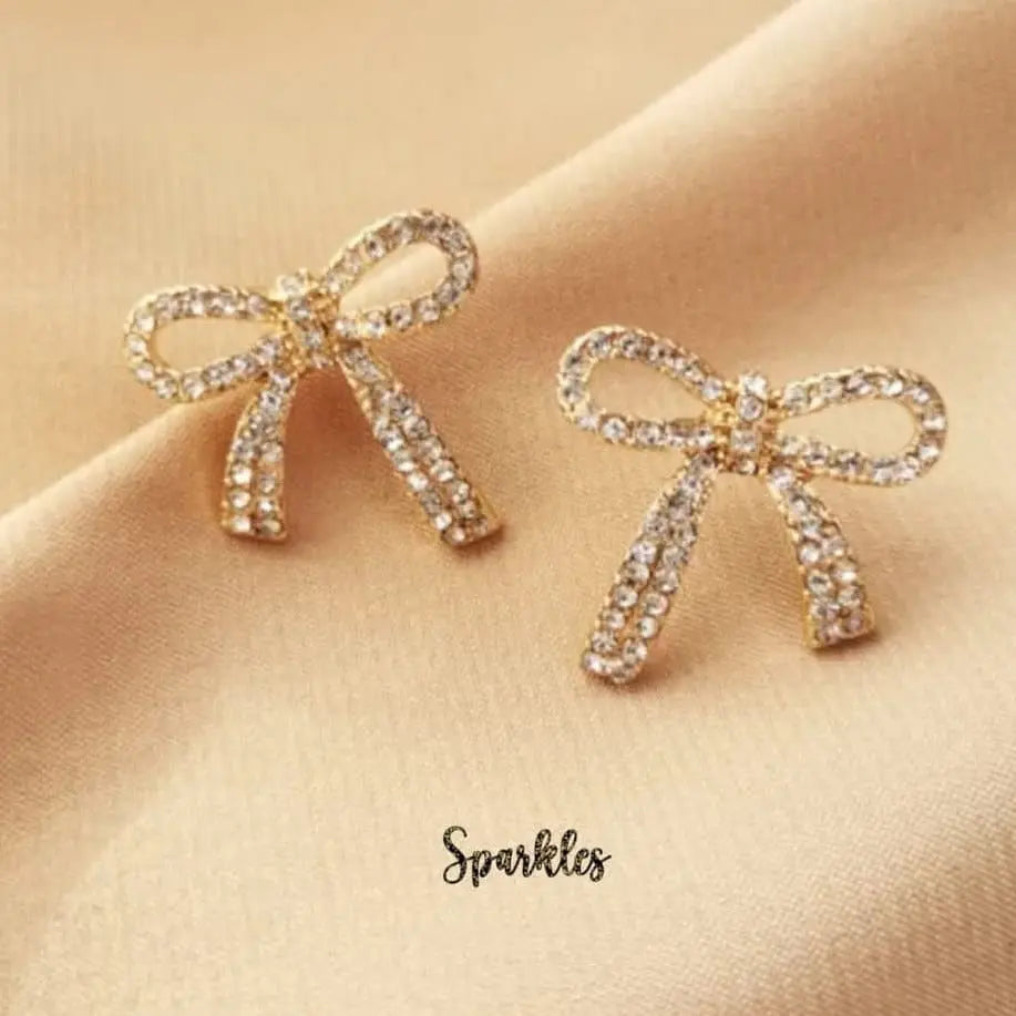 BOW STUDS SPARKLES