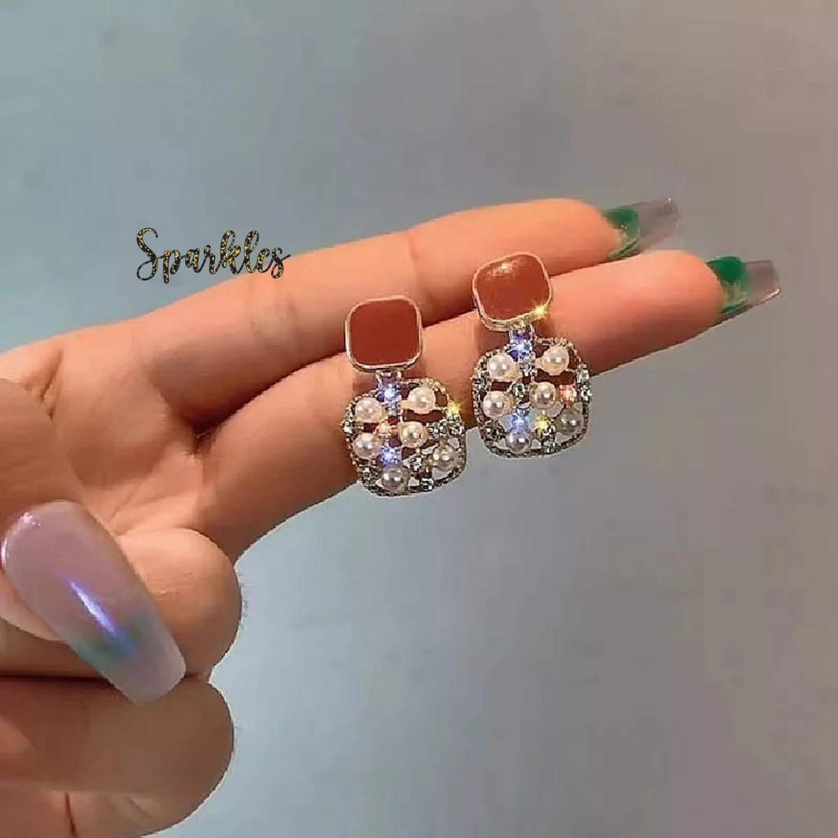 PERLE STUDS SPARKLES