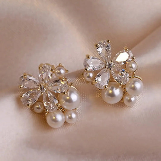 LUXE FLORAL STUDS SPARKLES